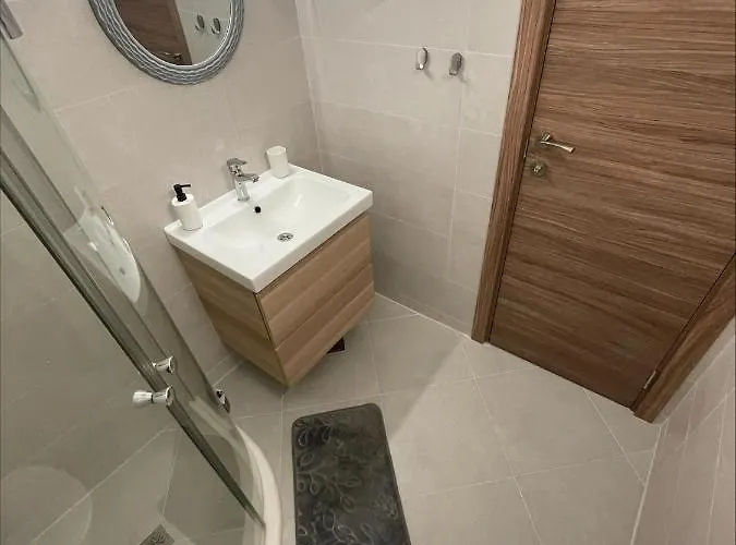 Menada Royal Dreams * Slantchev Briag